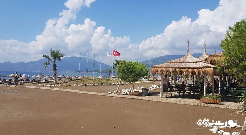 سرگرمی ساحل ایزتوزو (ساحل لاکپشت) شهر ترکیه کشور مارماریس