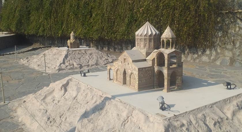  باغ موزه مینیاتور شهرستان تهران استان تهران