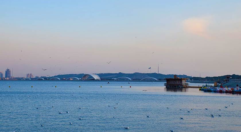  بام لند چیتگر شهر تهران استان تهران