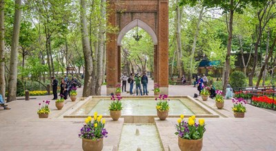 بوستان ایرانی -  شهر تهران