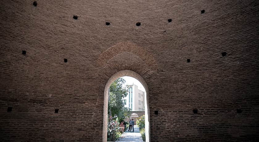  برج طغرل  شهرستان تهران استان تهران