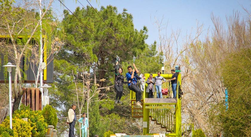  باغ جوان شهر اصفهان استان اصفهان