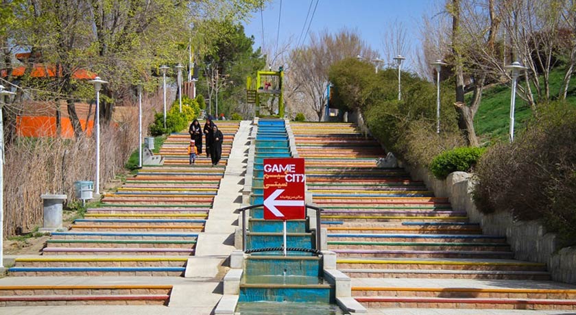  باغ جوان شهر اصفهان استان اصفهان