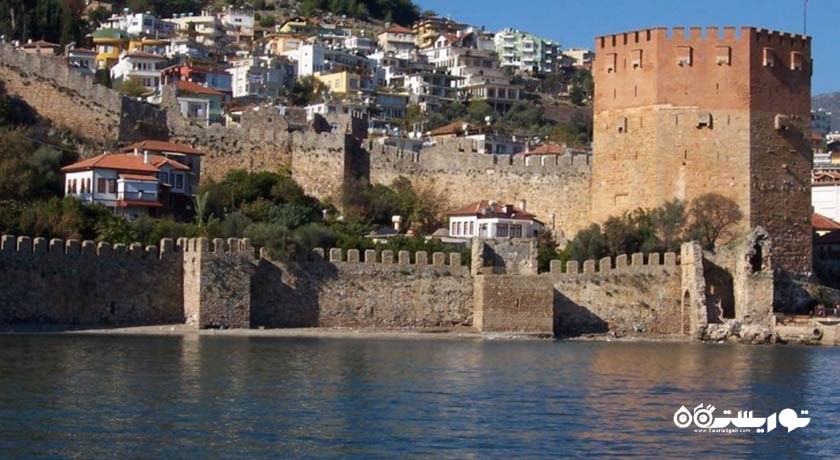 دژ کیزیل کوله (برج قرمز) -  شهر آلانیا