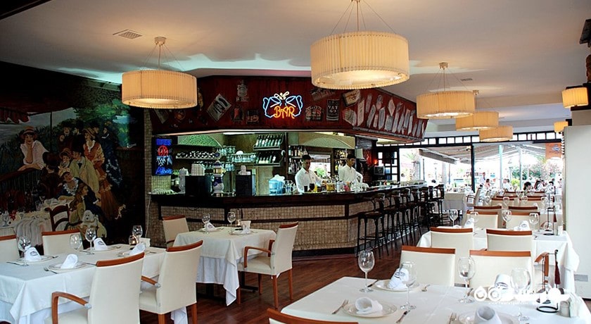 رستوران رستوران ماهپری شهر آلانیا 