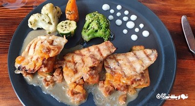 رستوران امرالد گاردن -  شهر آلانیا