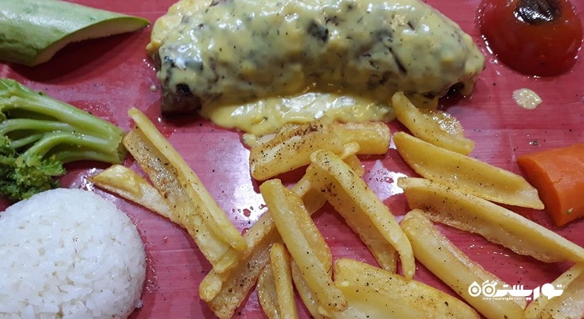 رستوران و بار حصیر -  شهر آلانیا