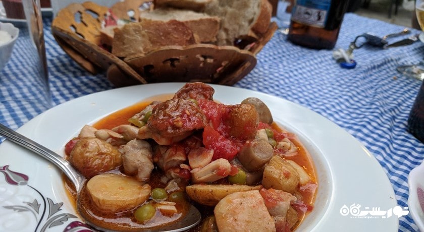 رستوران رستوران اولد هاوس شهر آلانیا 