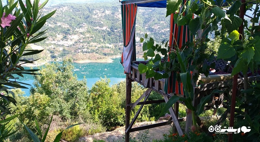 سرگرمی تفریح کنار رودخانه دیم شهر ترکیه کشور آلانیا