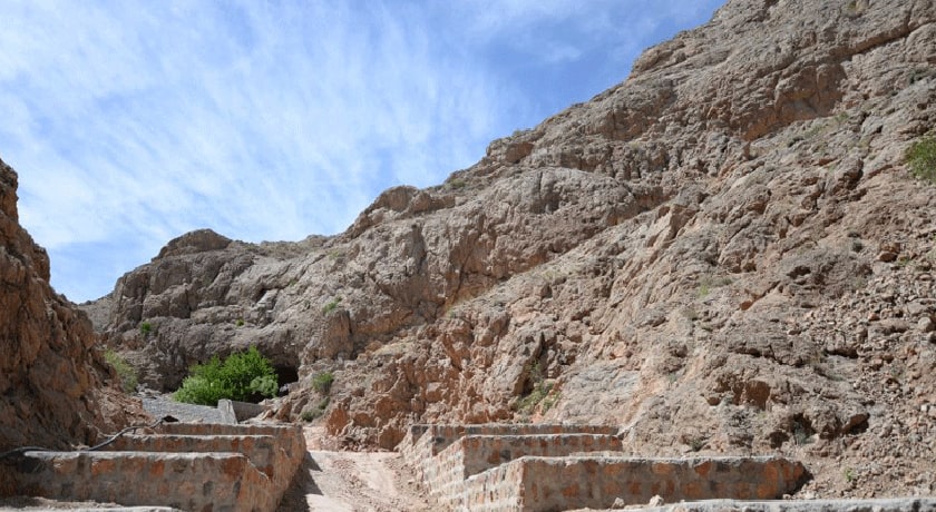 آبشار و چشمه لادر -  شهر اصفهان