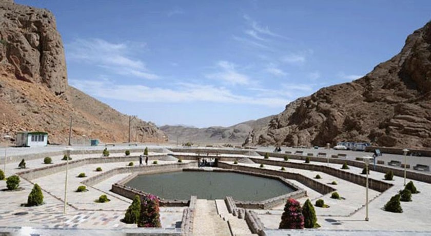 آبشار و چشمه لادر -  شهر اصفهان