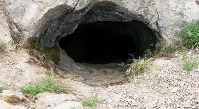 غار پریان -  شهر نطنز