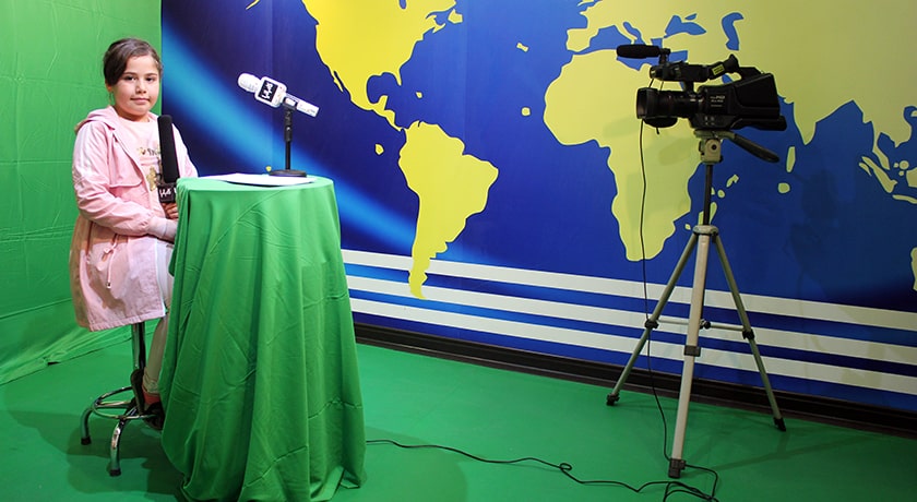  کاربازیا برج میلاد شهر تهران استان تهران