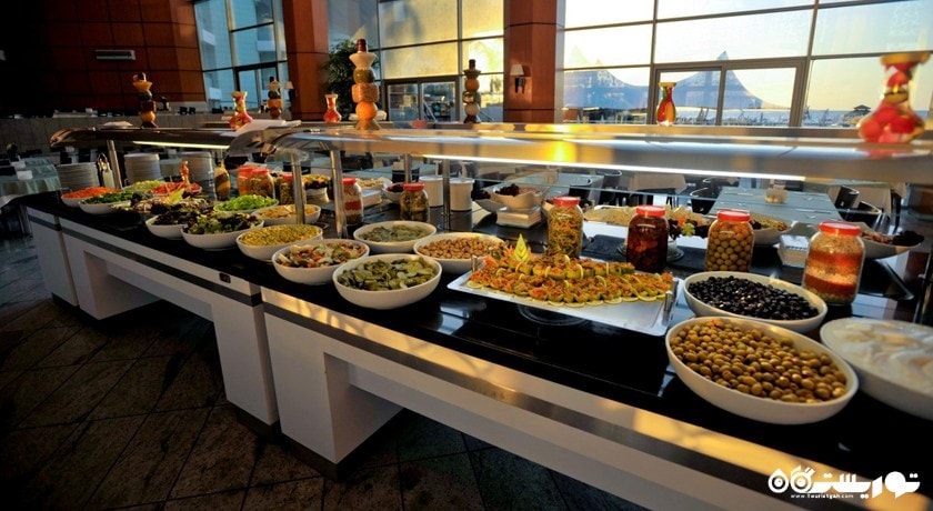 بوفه سلف سرویس هتل گراند بلیش	