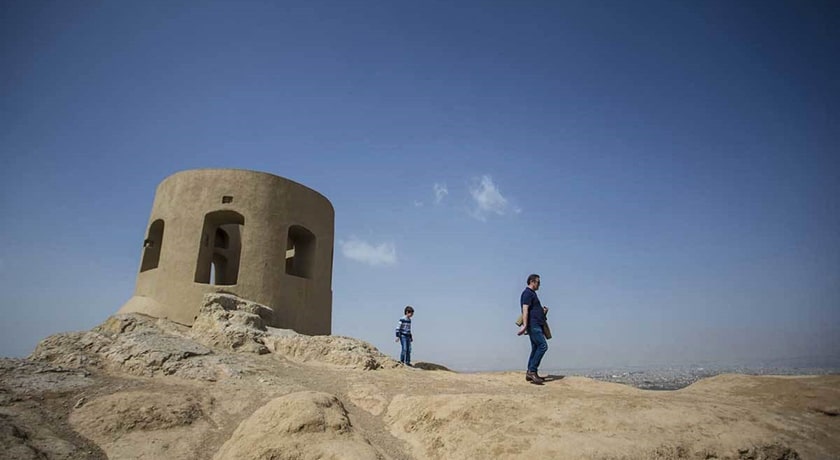  کوه آتشگاه اصفهان شهرستان اصفهان استان اصفهان