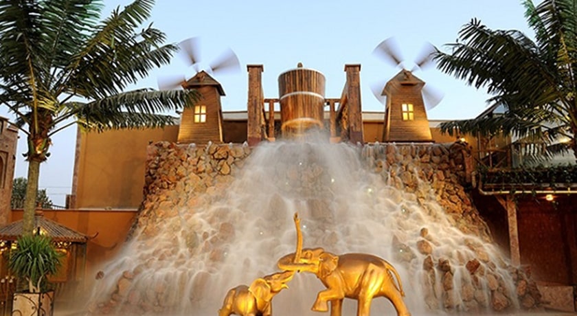 رستوران باغ رستوران شب نشین شهر اصفهان 