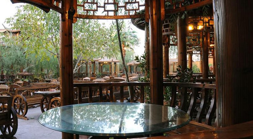 رستوران باغ رستوران شب نشین شهر اصفهان 