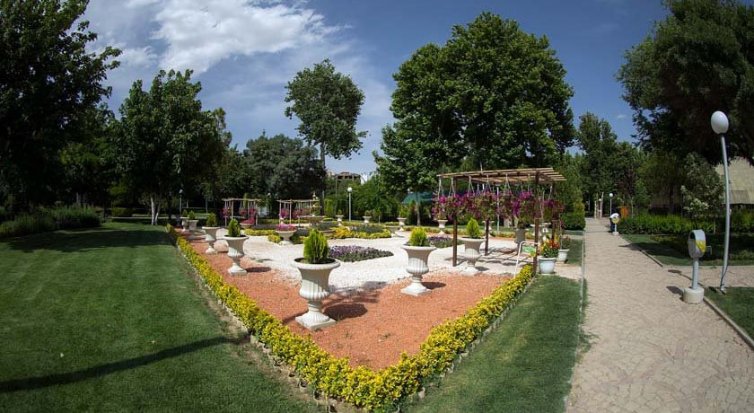  باغ گلها اصفهان شهر اصفهان استان اصفهان