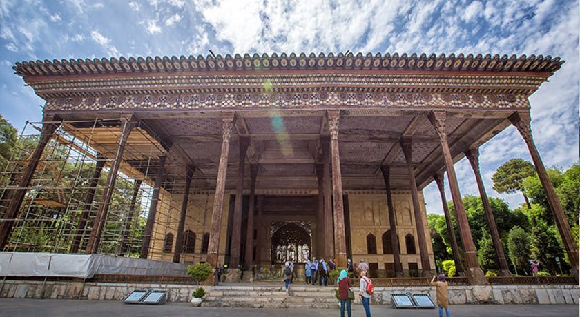  کاخ چهل ستون شهرستان اصفهان استان اصفهان