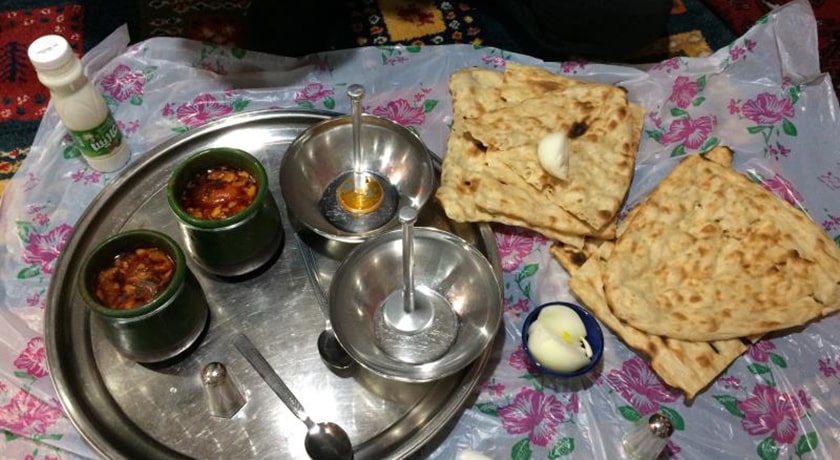 رستوران دیزی تیمچه اکبریان (سفره خانه طهرون قدیم) شهر تهران 