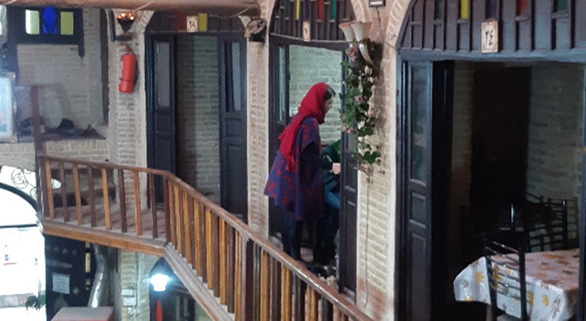 رستوران دیزی تیمچه اکبریان (سفره خانه طهرون قدیم) شهر تهران 