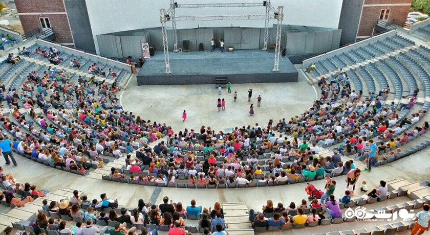 سرگرمی سالن تئاتر روباز آلانیا شهر ترکیه کشور آلانیا