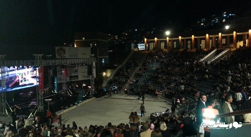 سرگرمی سالن تئاتر روباز آلانیا شهر ترکیه کشور آلانیا