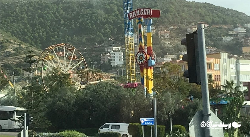 سرگرمی لونا پارک آلانیا شهر ترکیه کشور آلانیا