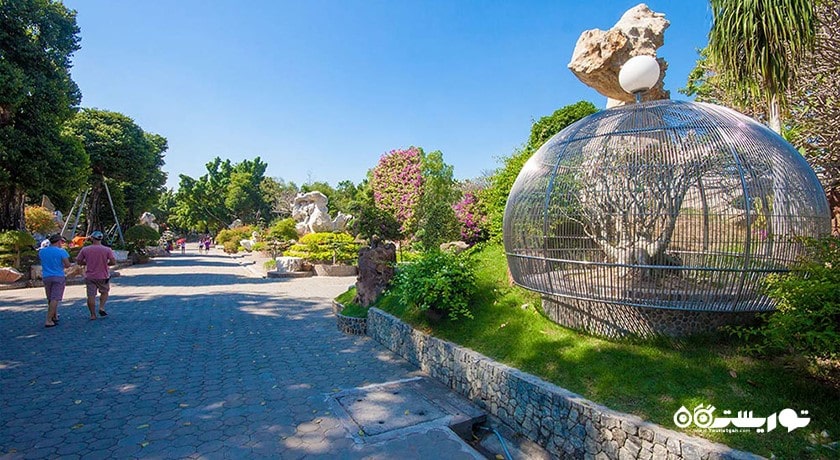 سرگرمی پارک سنگی چند میلیون ساله و مزرعه کروکدیل پاتایا شهر تایلند کشور پاتایا