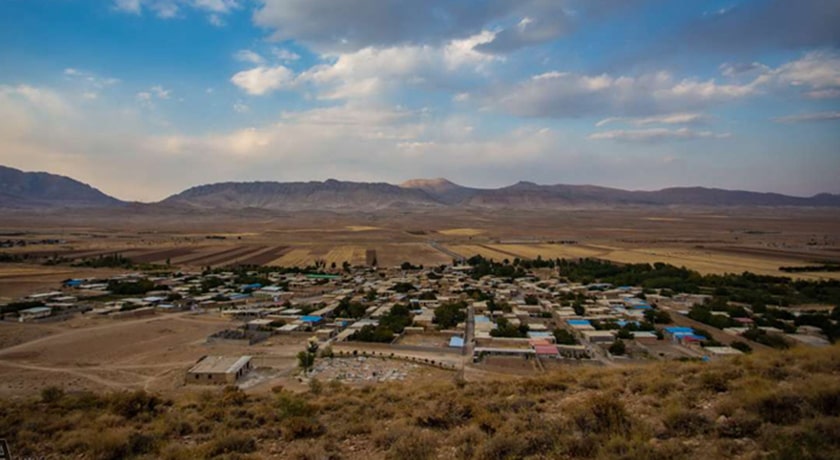  آبشار کرد علیا شهرستان اصفهان استان تیران و کرون