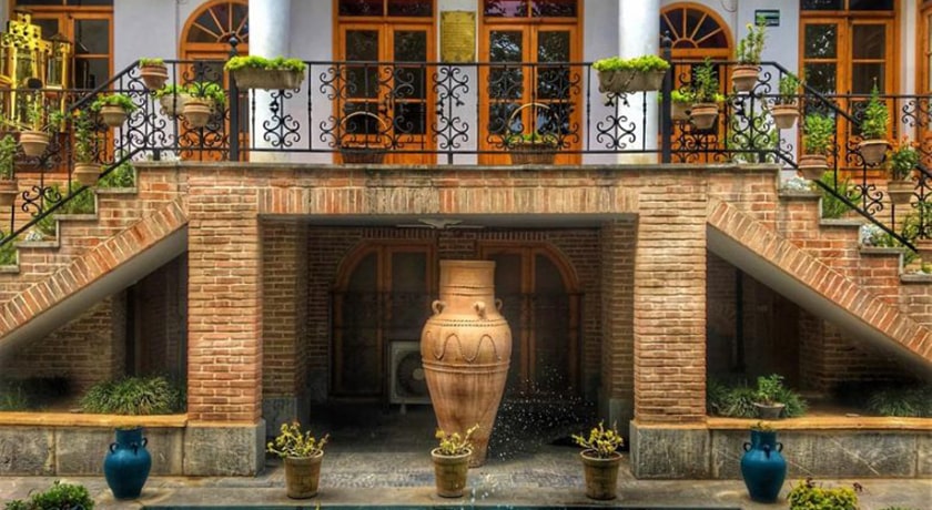  خانه دبیر الملک فراهانی شهرستان تهران استان تهران