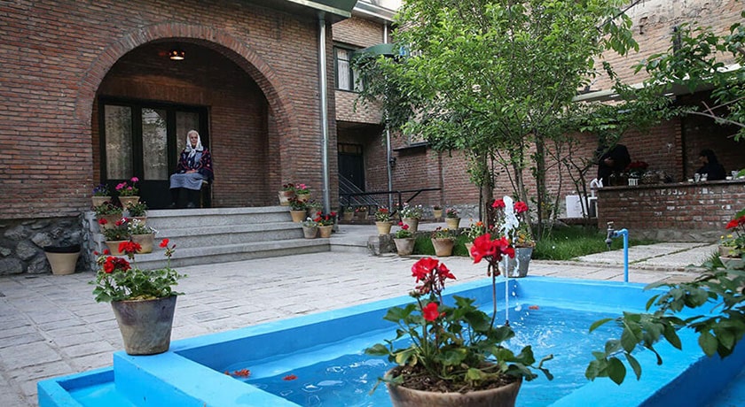  خانه موزه سیمین دانشور و جلال آل احمد شهرستان تهران استان تهران