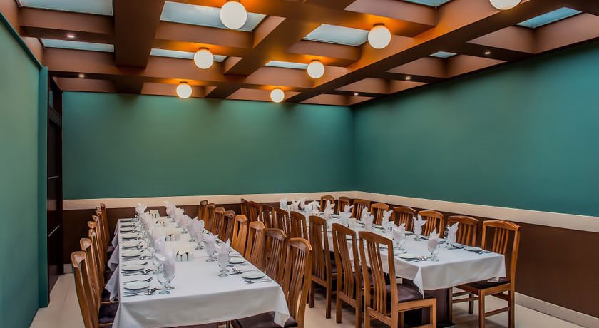 رستوران رستوران خوان گستر شهر اصفهان 