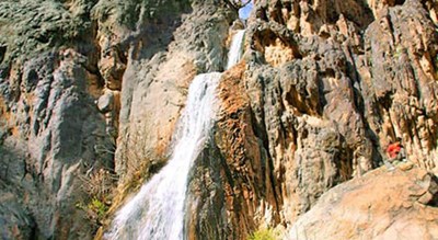  آبشار طامه شهرستان اصفهان استان نطنز