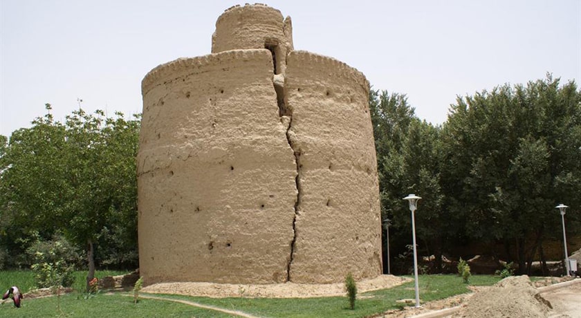  برج کبوتر خانه جروکان شهرستان اصفهان استان اصفهان