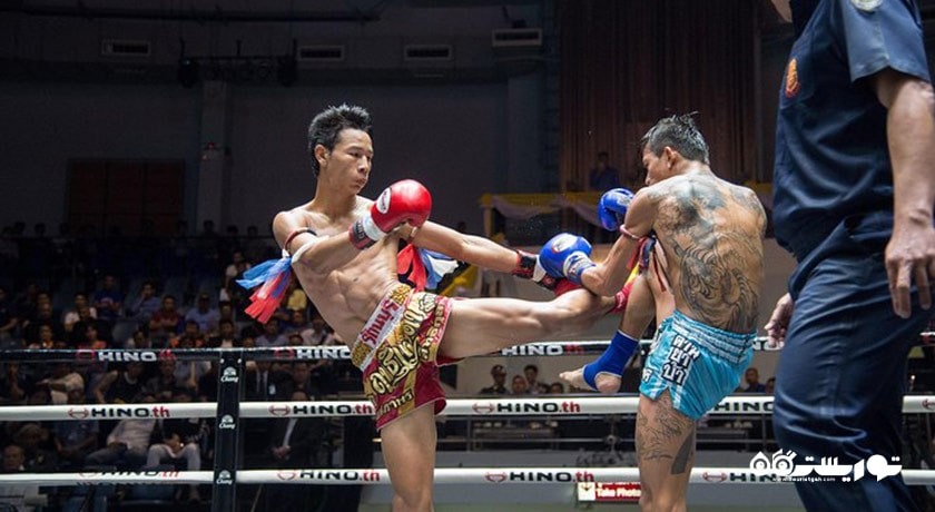 سرگرمی بوکس تایلندی در استادیوم راجادامنرن بانکوک شهر تایلند کشور بانکوک