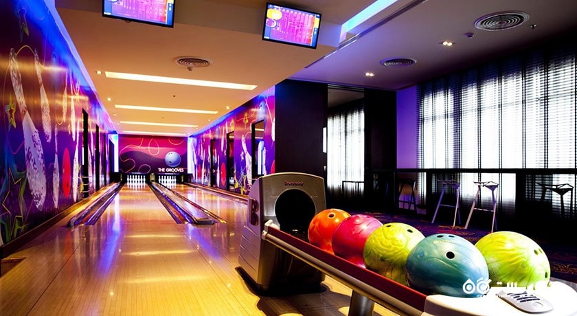 سرگرمی بولینگ در بانکوک شهر تایلند کشور بانکوک