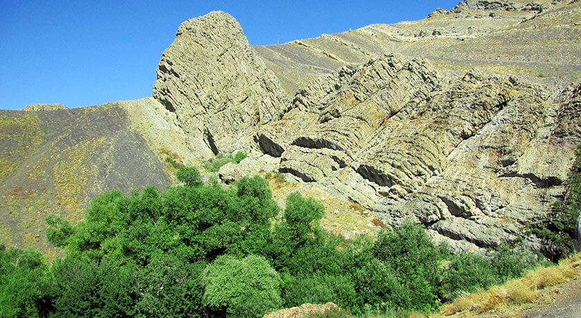  پناهگاه شیرپلا شهر تهران استان تهران