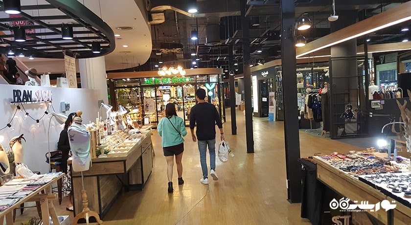 مرکز خرید گیت وی اکامای مال شهر تایلند کشور بانکوک