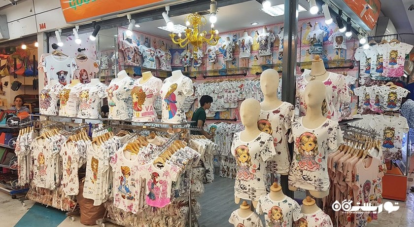 مرکز خرید مرکز خرید ایندرا اسکوئر شهر تایلند کشور بانکوک