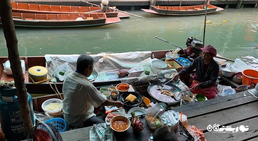 مرکز خرید بازار شناور کلونگ لات مایوم شهر تایلند کشور بانکوک