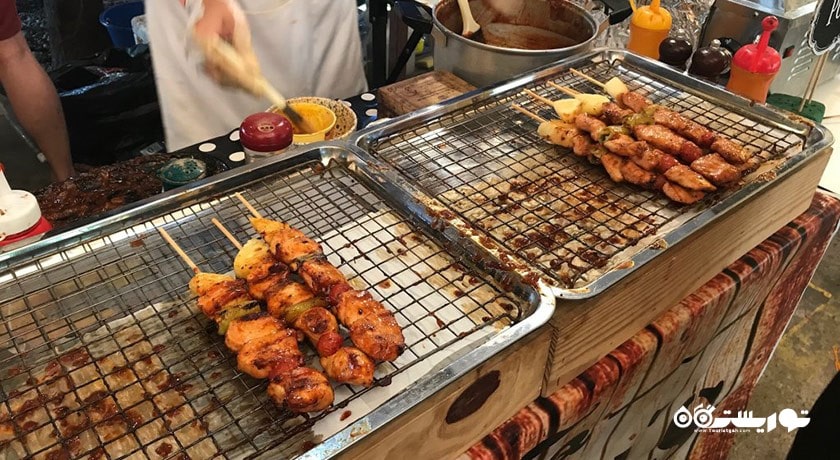 مرکز خرید بازار شناور بانگ نام پوئنگ شهر تایلند کشور بانکوک