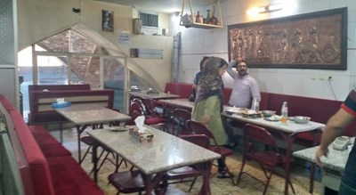 رستوران دیزی سرای بازار شهر اصفهان 