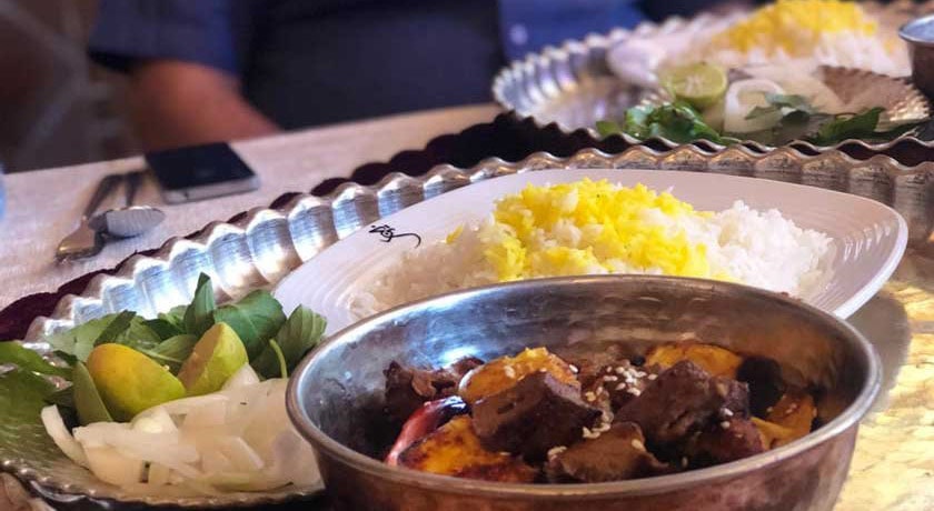 رستوران سنتی ترنج (خانه هوانس) -  شهر اصفهان