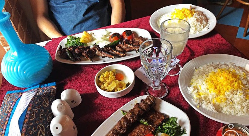 رستوران رستوران سنتی ترنج (خانه هوانس) شهر اصفهان 