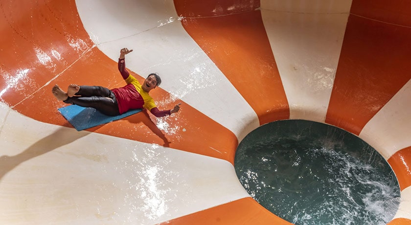 سرزمین موج های دریایی ویلاشهر -  شهر نجف اباد	