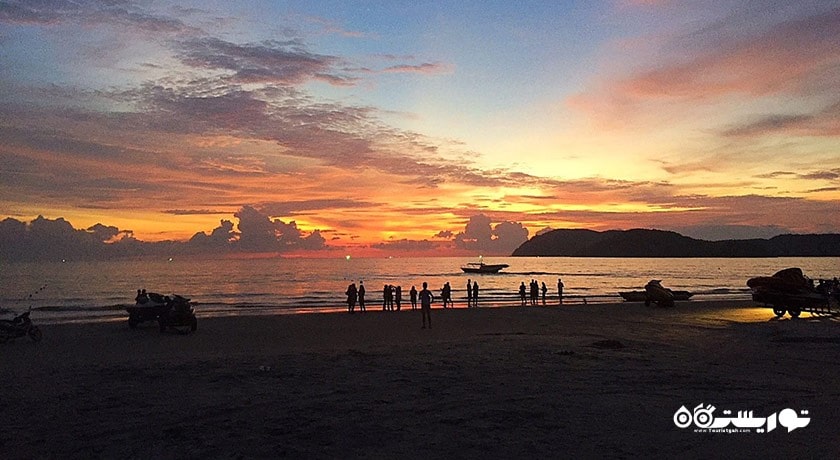 سرگرمی ساحل پانتای چنانگ شهر مالزی کشور لنکاوی