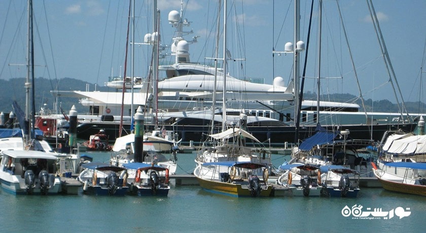 رستوران چارلیز بار اند گریل -  شهر لنکاوی