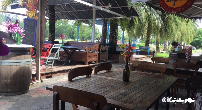 رستوران تاپاز -  شهر لنکاوی