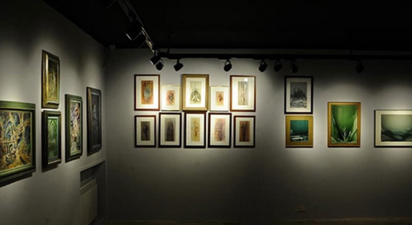  گالری آ شهر تهران استان تهران